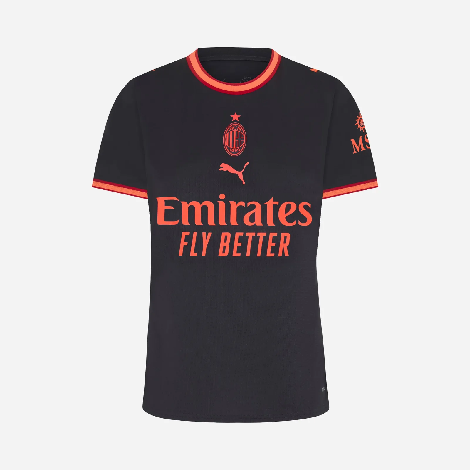 AC Milan uitshirt 2026/27 wit met gouden details en third shirt zwart — vergelijkt versies als keuzehulp